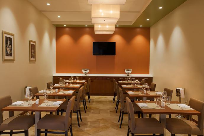 Imagen del bar/restaurante del Hotel Grand Resort Jermuk. Foto 4