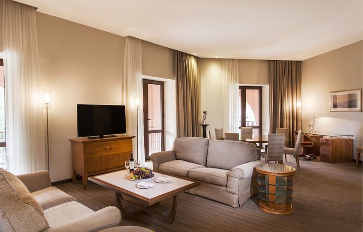 Imagen de la habitación del Hotel Grand Resort Jermuk. Foto 10