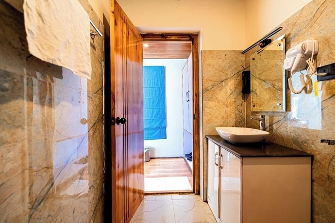 Imagen de la habitación del Hotel Grand Retreat. Foto 10