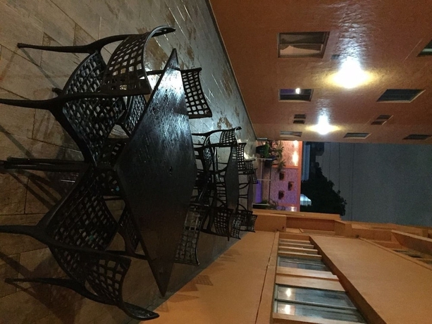 Imagen de los interiores del Hotel Grand Reyes. Foto 7
