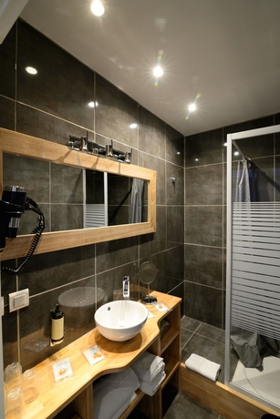 Imagen de la habitación del Hotel Grand Richelieu. Foto 7