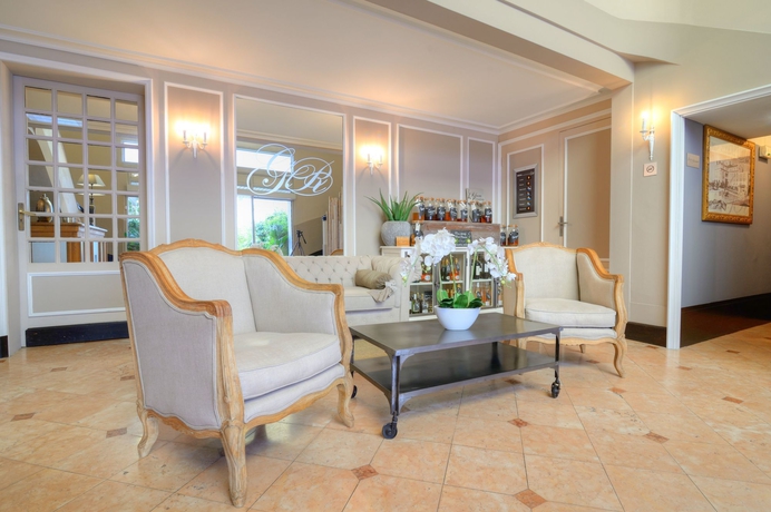 Imagen de los interiores del Hotel Grand Richelieu. Foto 13