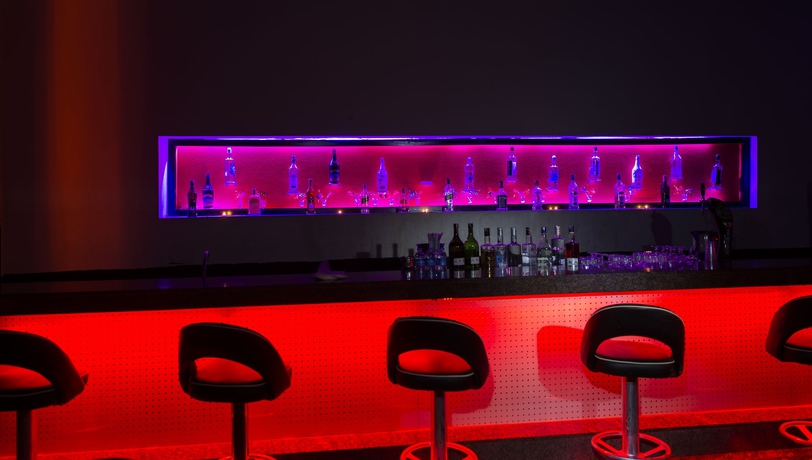 Imagen del bar/restaurante del Hotel Grand Ring. Foto 3