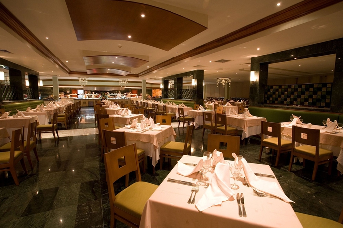 Imagen del bar/restaurante del Hotel Grand Riviera Princess - All Inclusive. Foto 9