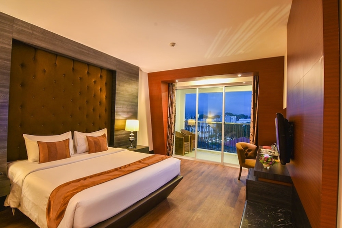 Imagen de la habitación del Hotel Grand Rocky. Foto 11