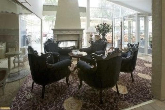 Imagen de los interiores del Hotel Grand Rose Spa. Foto 13
