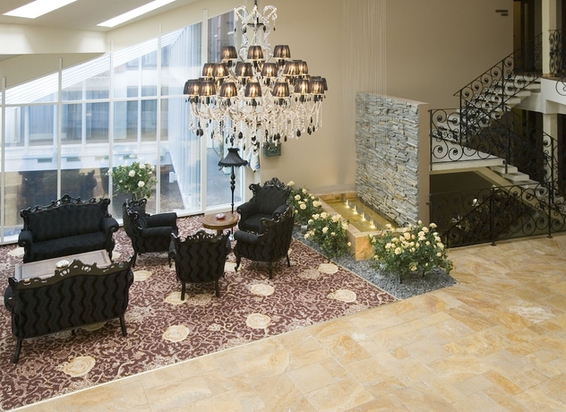 Imagen de los interiores del Hotel Grand Rose Spa. Foto 15