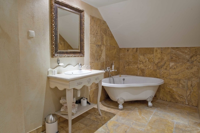 Imagen de la habitación del Hotel Grand Rose Spa. Foto 10