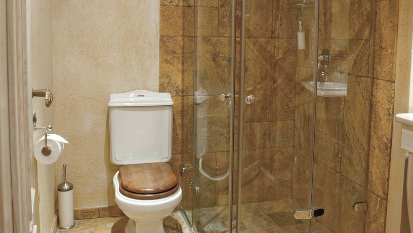 Imagen de la habitación del Hotel Grand Rose Spa. Foto 12