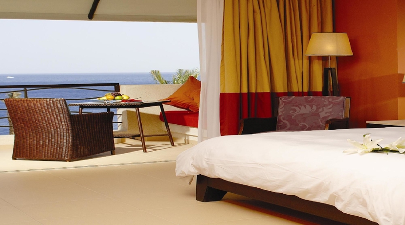 Imagen de la habitación del Hotel Grand Rotana Resort and Spa. Foto 6