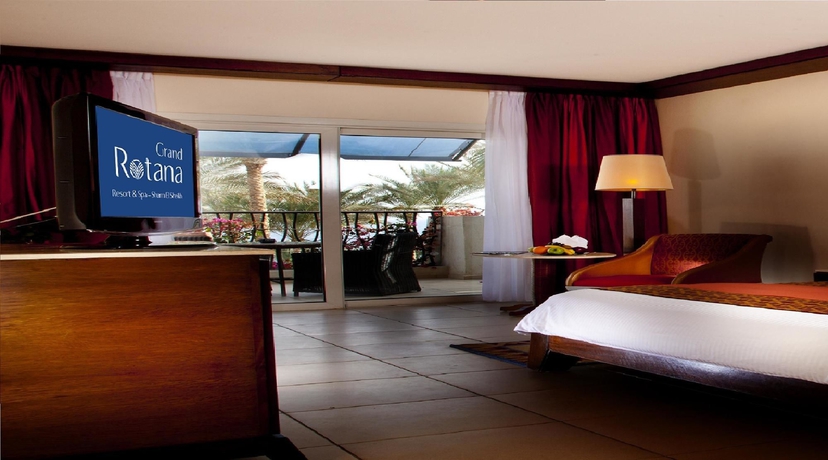 Imagen de la habitación del Hotel Grand Rotana Resort and Spa. Foto 8