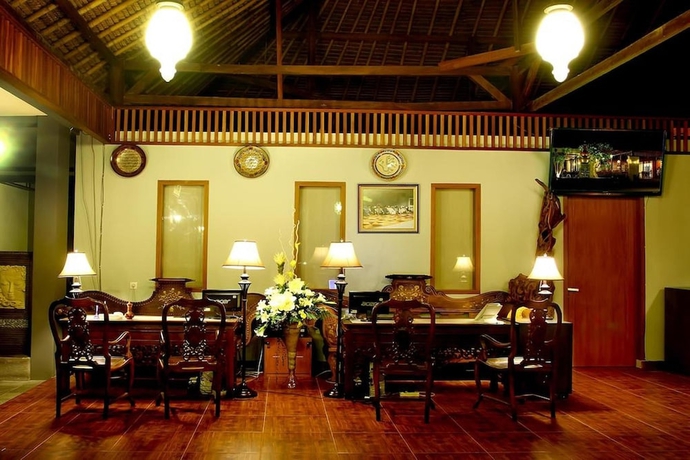 Imagen de los interiores del Hotel Grand Royal Bil Lombok. Foto 12