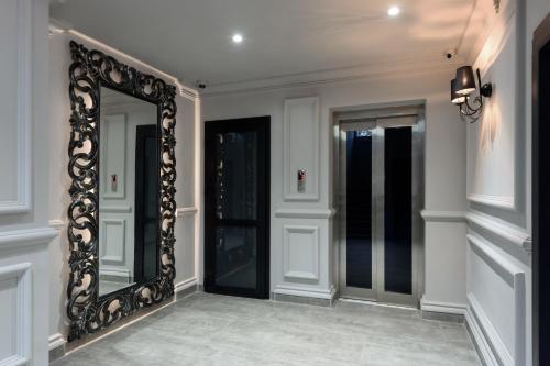 Imagen general del Hotel Grand Royal, Chernivtsi. Foto 1
