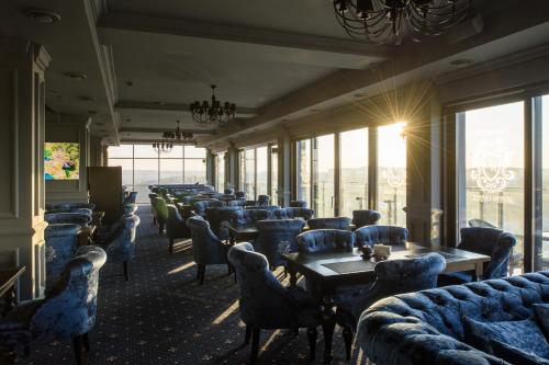 Imagen general del Hotel Grand Royal, Chernivtsi. Foto 8