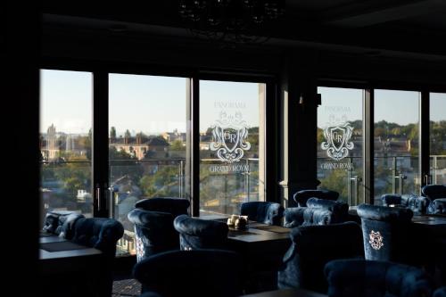 Imagen general del Hotel Grand Royal, Chernivtsi. Foto 14