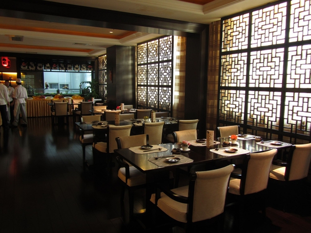 Imagen del bar/restaurante del Hotel Grand Royal, Guangzhou. Foto 4