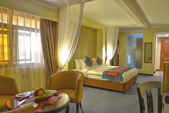 Imagen de la habitación del Hotel Grand Royal Swiss. Foto 11