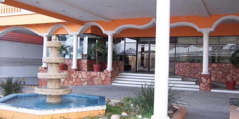 Imagen de los exteriores del Hotel Grand Royal, Tampico. Foto 12