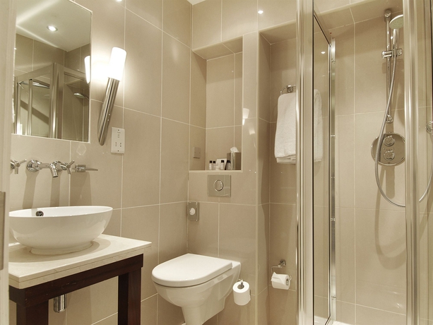 Imagen de la habitación del Hotel Grand Royale London Hyde Park. Foto 5