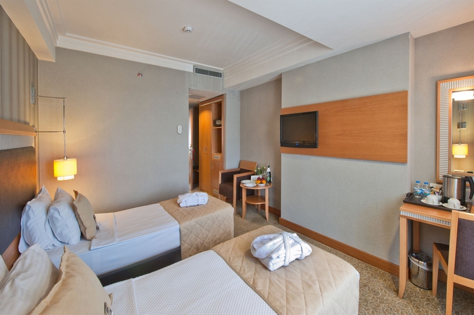 Imagen de la habitación del Hotel Grand S. Foto 10