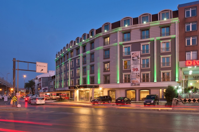 Imagen general del Hotel Grand S. Foto 3