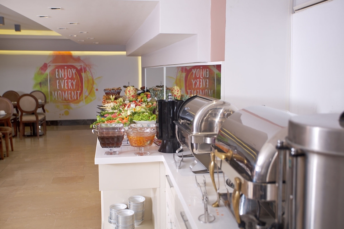 Imagen del bar/restaurante del Hotel Grand Sagcanlar. Foto 4