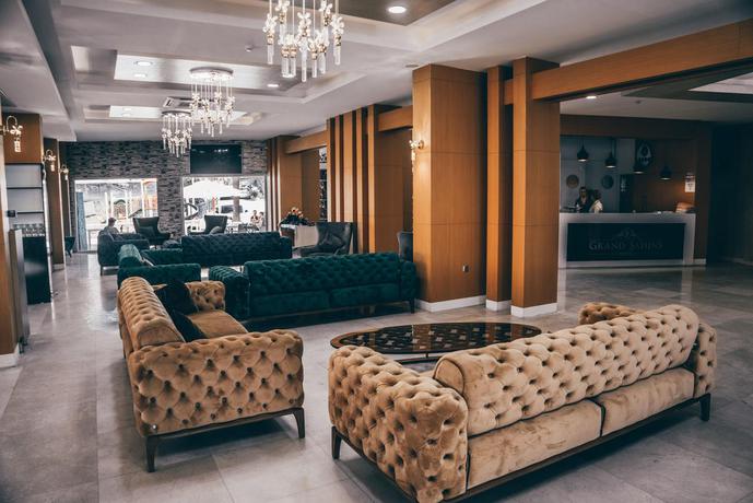 Imagen general del Hotel Grand Sahin's. Foto 2