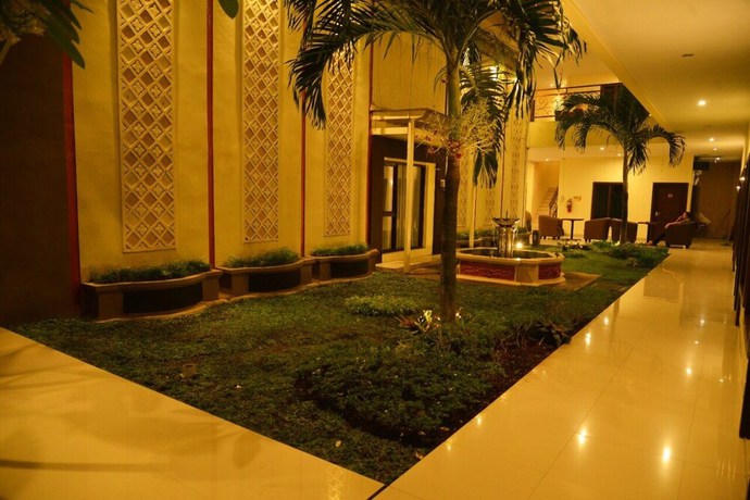 Imagen de la habitación del Hotel Grand Sahman. Foto 4