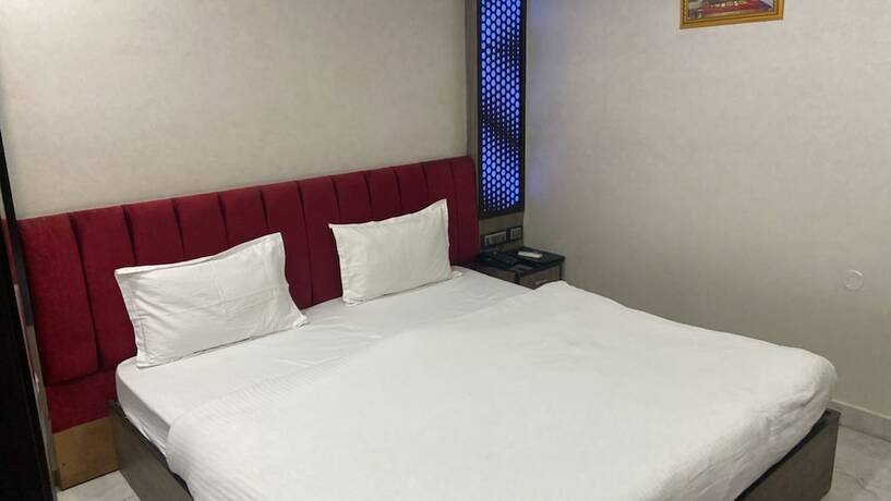 Imagen de la habitación del Hotel Grand Sai - Moradabad, Uttar Pradesh. Foto 22