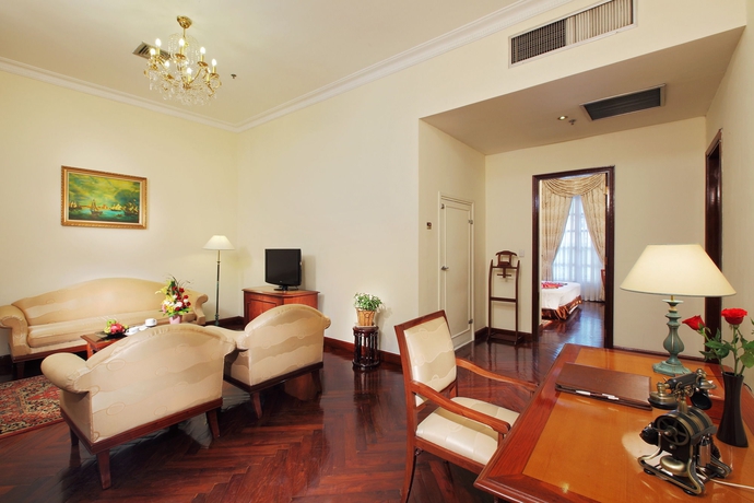 Imagen de los interiores del Hotel Grand Saigon. Foto 16