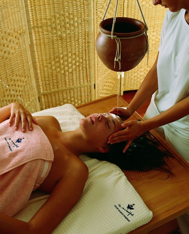 Imagen de los interiores del Hotel Grand San Marino. Foto 15