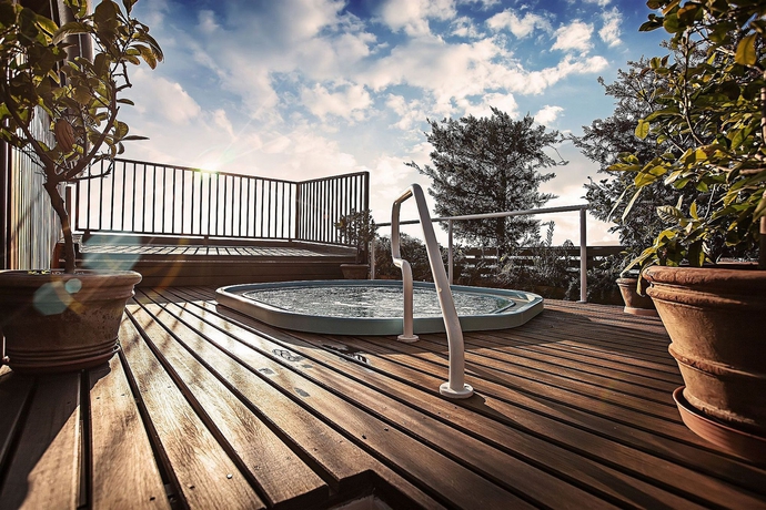 Imagen de los exteriores del Hotel Grand San Marino. Foto 11