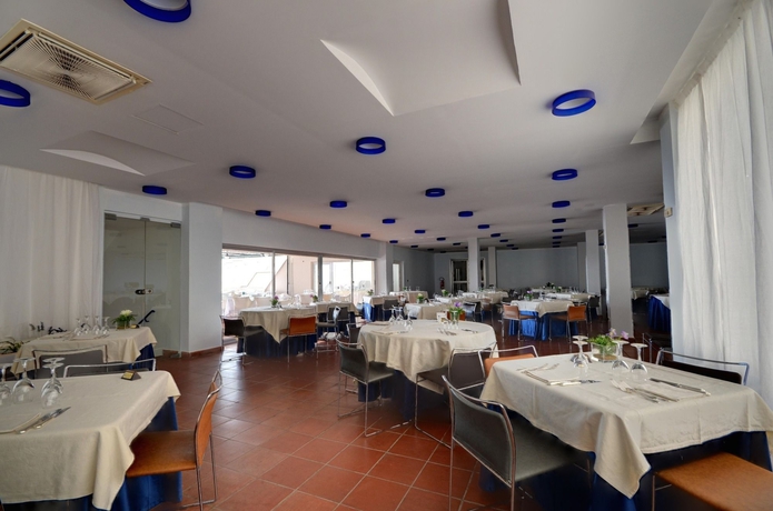 Imagen del bar/restaurante del Hotel Grand San Pietro, Palinuro. Foto 1