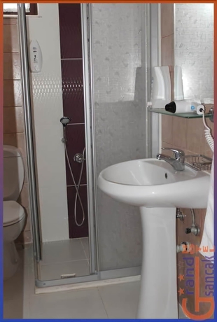 Imagen de la habitación del Hotel Grand Sancak Hotel. Foto 6