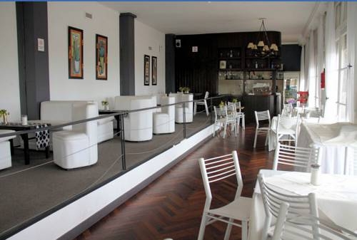 Imagen del bar/restaurante del Hotel Grand Santa Teresita. Foto 2