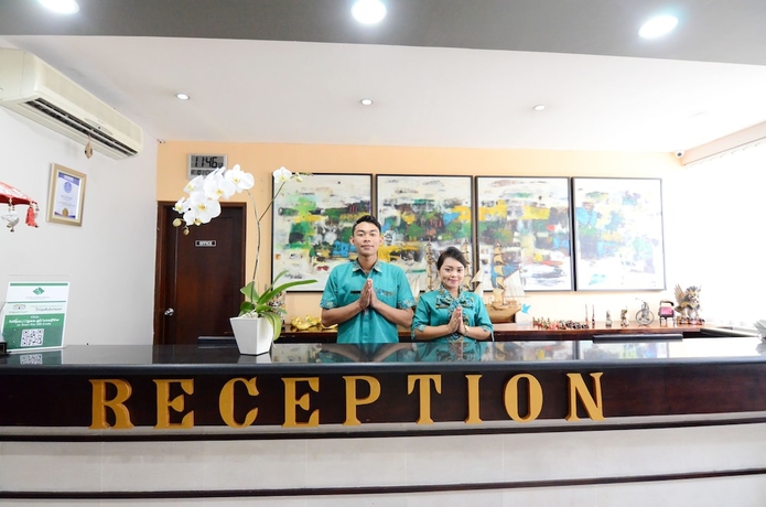 Imagen de los interiores del Hotel Grand Santhi. Foto 13