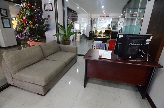 Imagen de los interiores del Hotel Grand Santhi. Foto 15