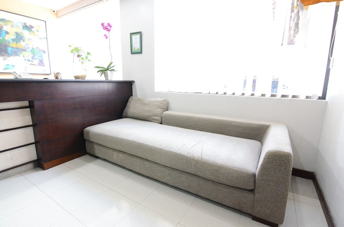 Imagen de los interiores del Hotel Grand Santhi. Foto 17