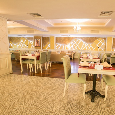 Imagen del bar/restaurante del Hotel Grand Sapphire Almaty. Foto 4
