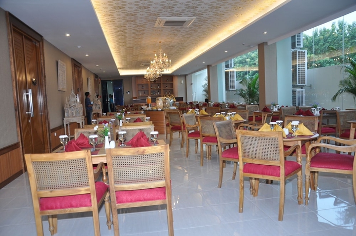Imagen del bar/restaurante del Hotel Grand Sarila Yogyakarta. Foto 6