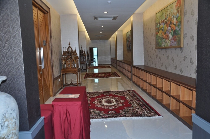 Imagen de los interiores del Hotel Grand Sarila Yogyakarta. Foto 13