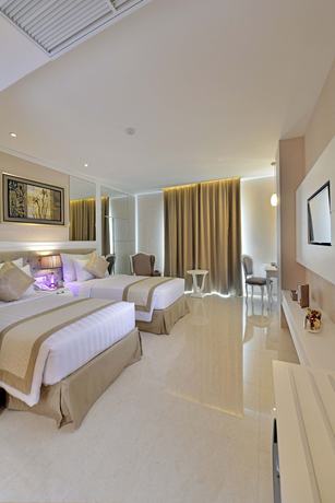 Imagen de la habitación del Hotel Grand Savero. Foto 4