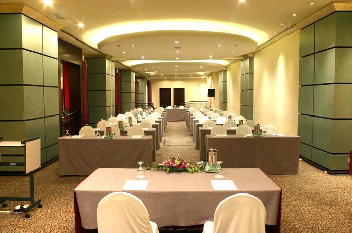 Imagen de los interiores del Hotel Grand Seasons Kuala Lumpur. Foto 11