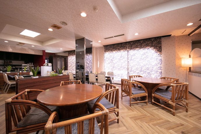 Imagen del bar/restaurante del Hotel Grand Seifuso. Foto 3