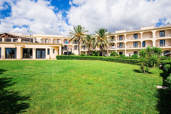 Imagen de los exteriores del Hotel Grand Selinunte. Foto 5