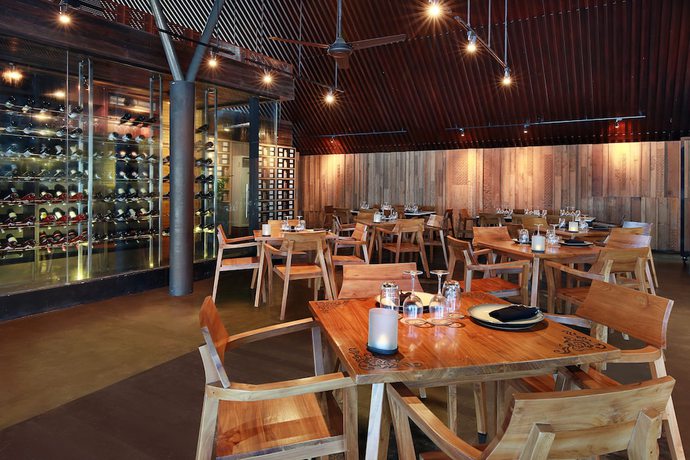 Imagen del bar/restaurante del Hotel Grand Seminyak - Lifestyle Boutique Bali Resort. Foto 3