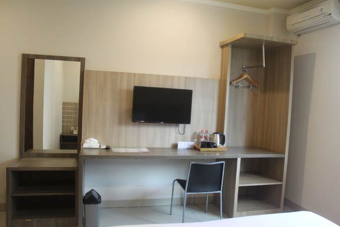 Imagen de la habitación del Hotel Grand Senggigi. Foto 7