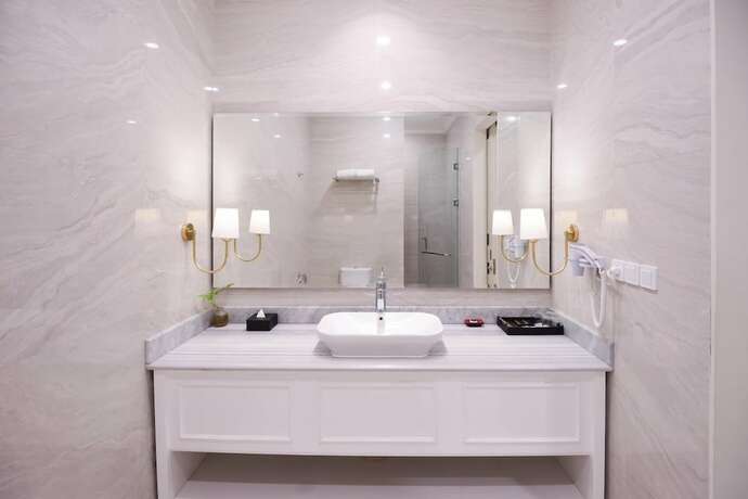 Imagen general del Hotel Grand Senyum. Foto 5