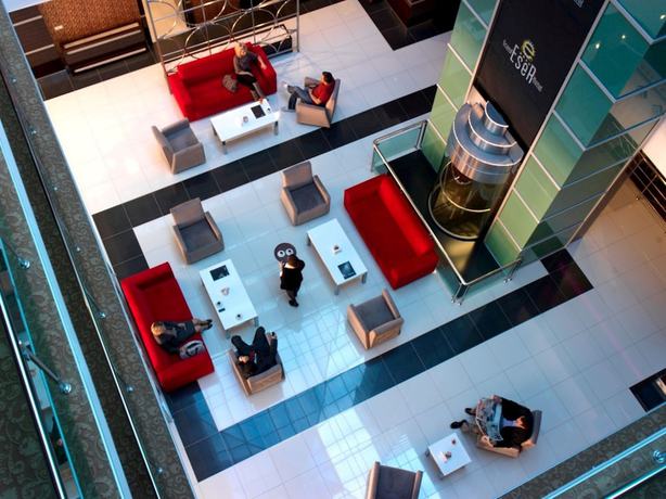 Imagen de los interiores del Hotel Grand Ser. Foto 13