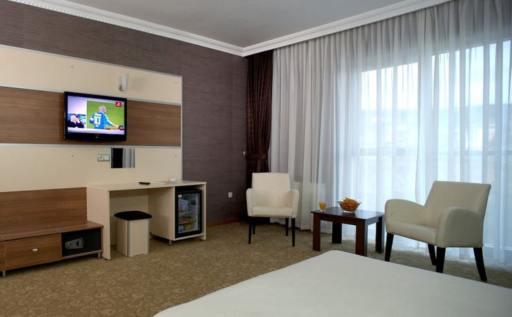 Imagen de la habitación del Hotel Grand Ser. Foto 11